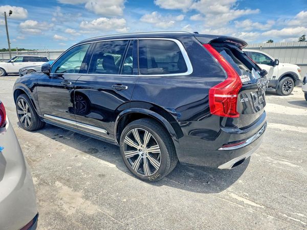 2020 VOLVO XC90