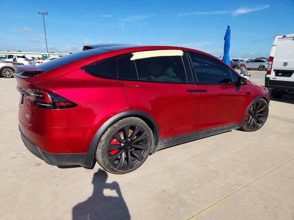 2024 TESLA MODEL X