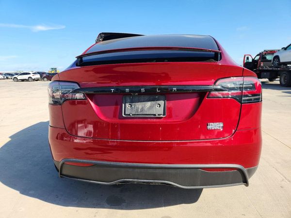 2024 TESLA MODEL X