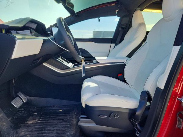 2024 TESLA MODEL X