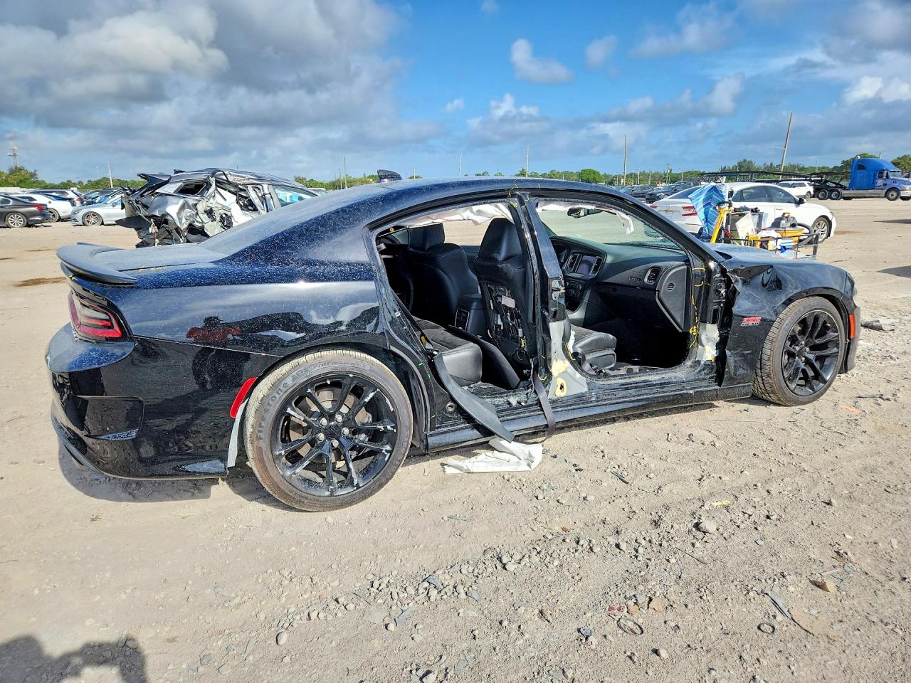 2023 DODGE CHARGER Scat Pack