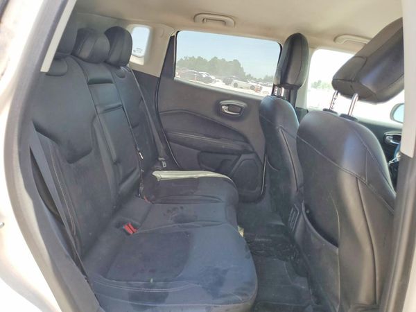 2018 JEEP COMPASS LATITUDE 4X2