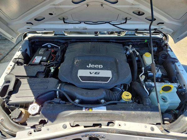 2016 JEEP WRANGLER UNLIMITED SPORT 4X4