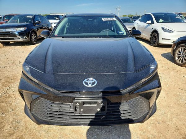 2026 TOYOTA CAMRY