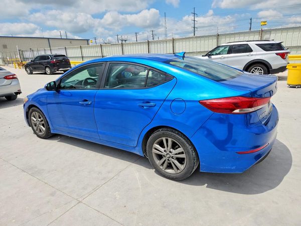 2018 HYUNDAI ELANTRA