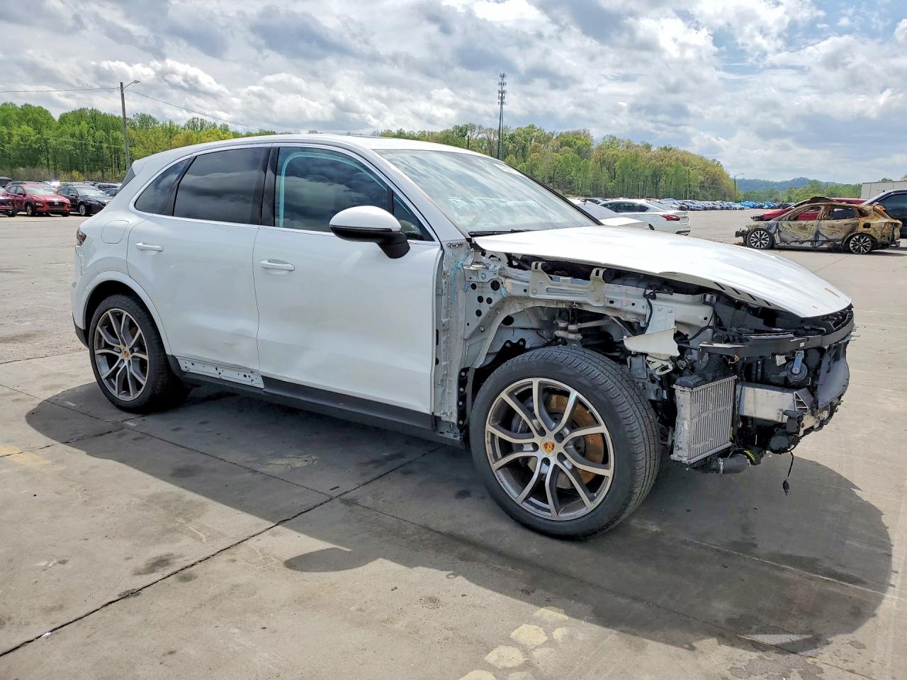 2023 PORSCHE CAYENNE