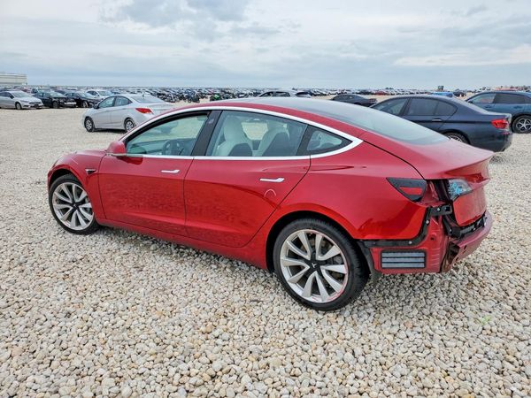2018 TESLA MODEL 3