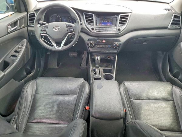 2017 HYUNDAI TUCSON