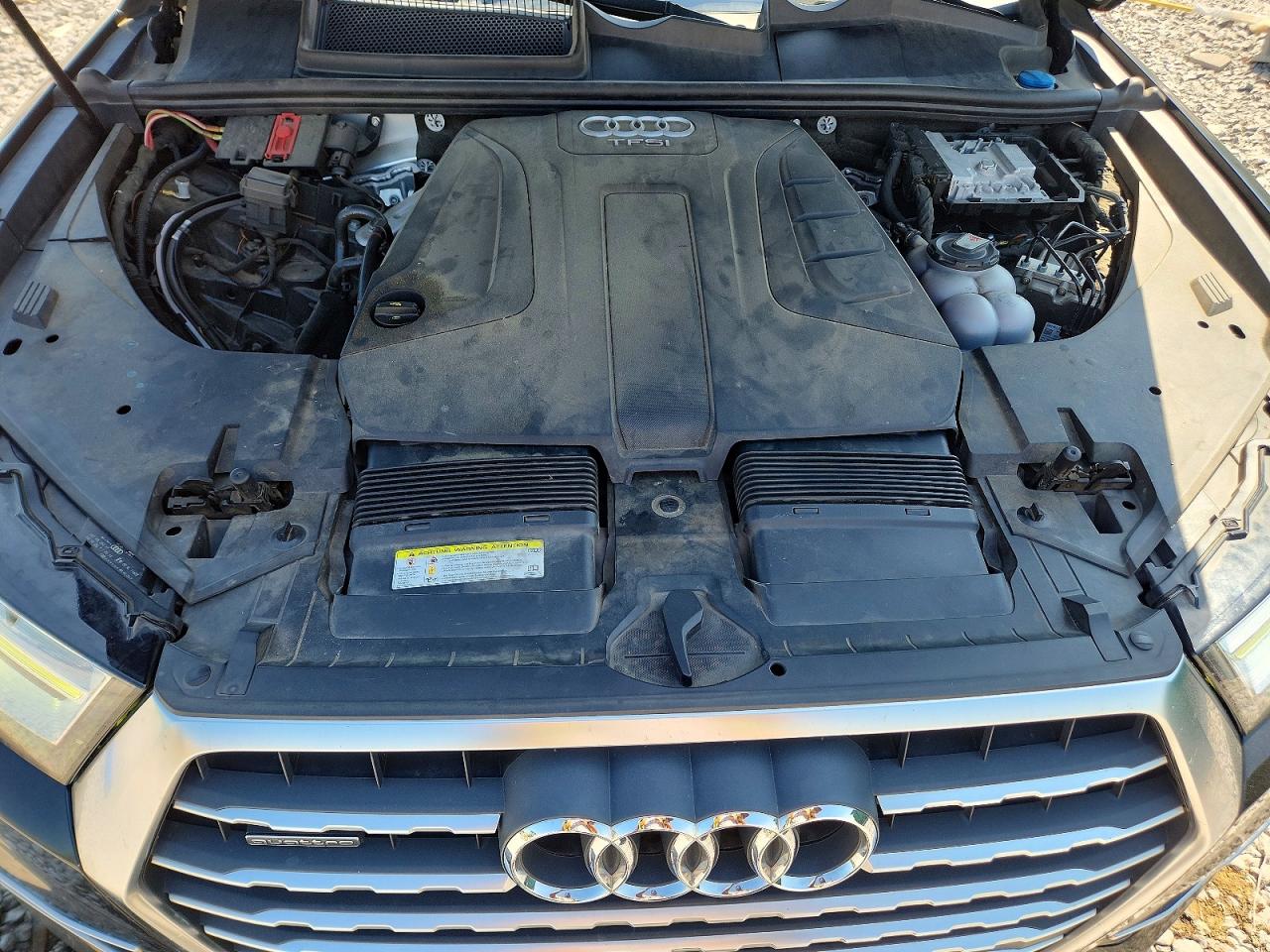 2018 AUDI Q7 quattro Premium Plus