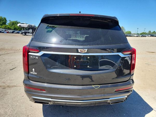 2020 CADILLAC XT6
