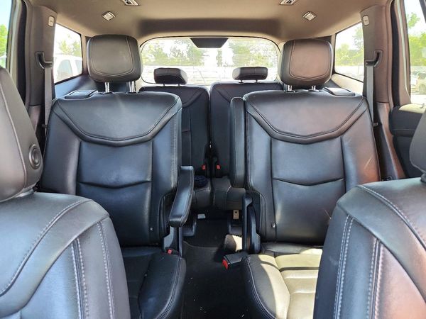 2020 CADILLAC XT6