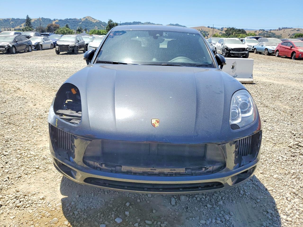 2017 PORSCHE MACAN