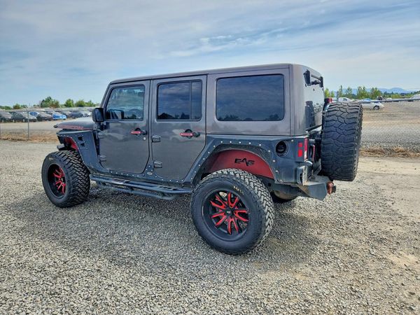 2017 JEEP WRANGLER UNLIMITED