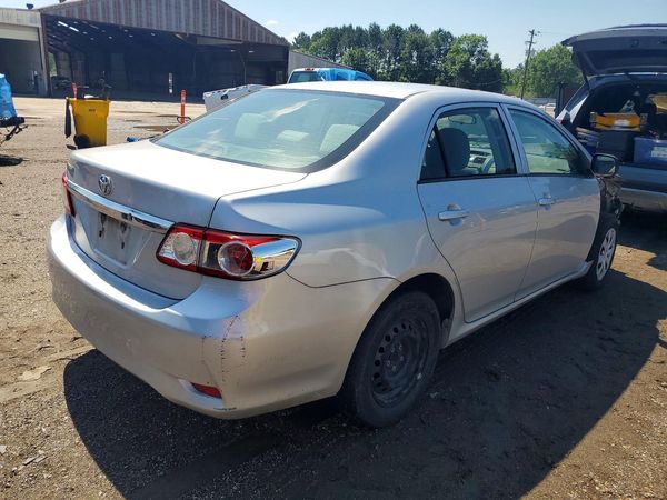 2012 TOYOTA COROLLA