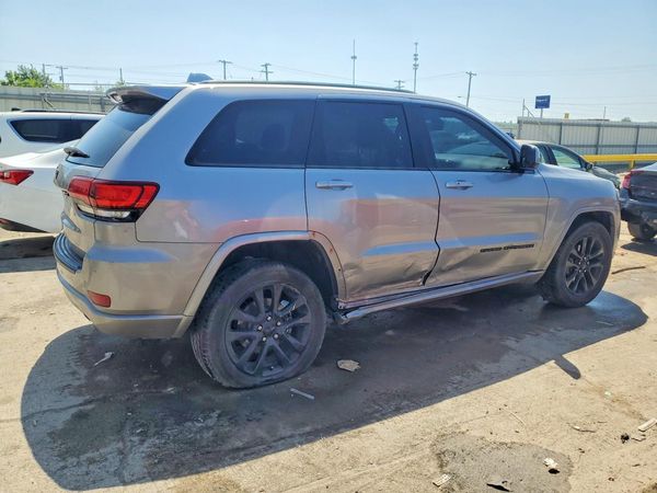 2019 JEEP GRAND CHEROKEE LAREDO 4X4