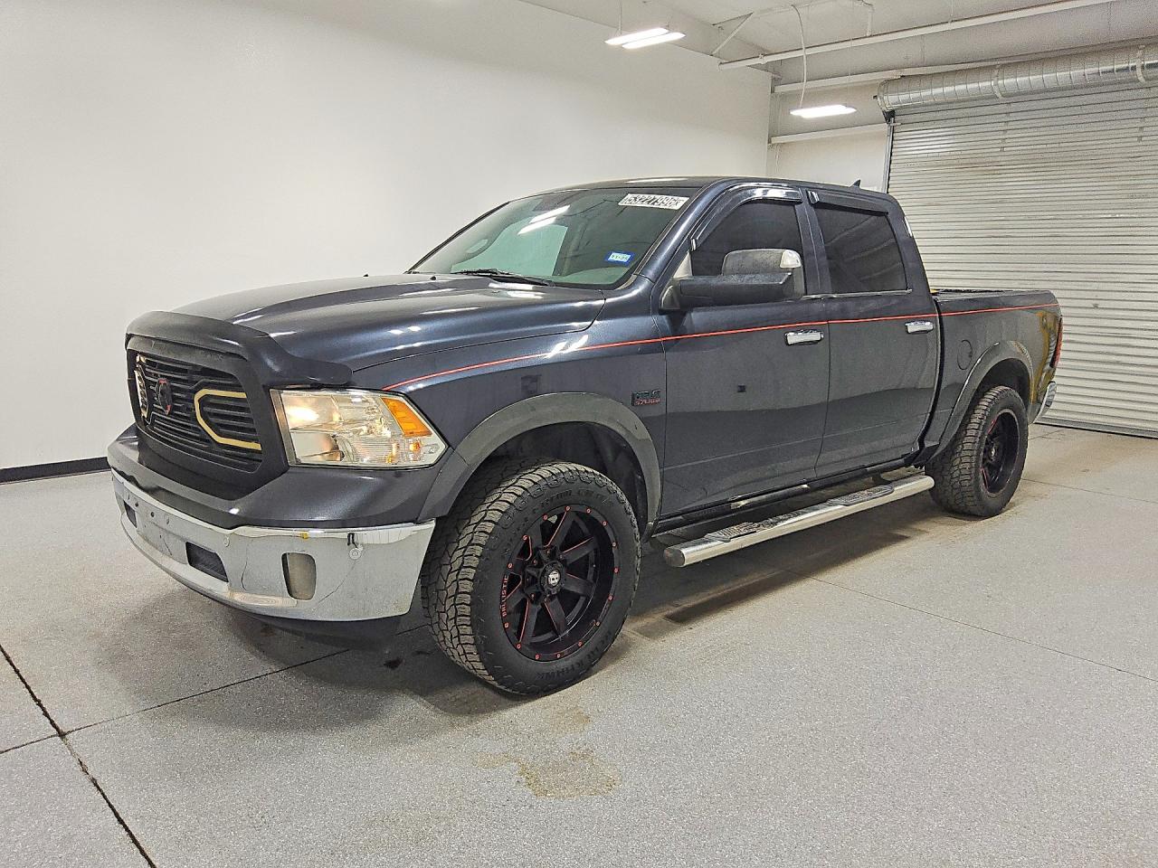 2018 RAM 1500 SLT