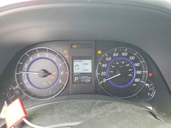 2017 INFINITI QX70