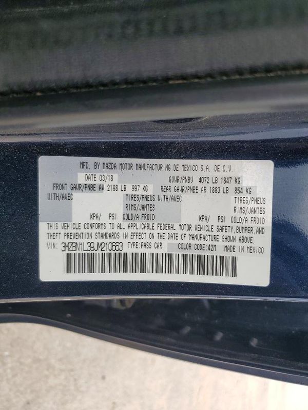 2018 MAZDA 3 Touring