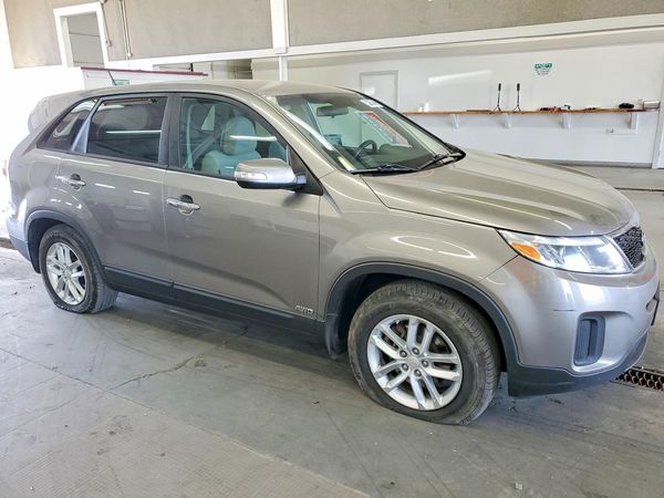 2014 KIA SORENTO Base/ LX