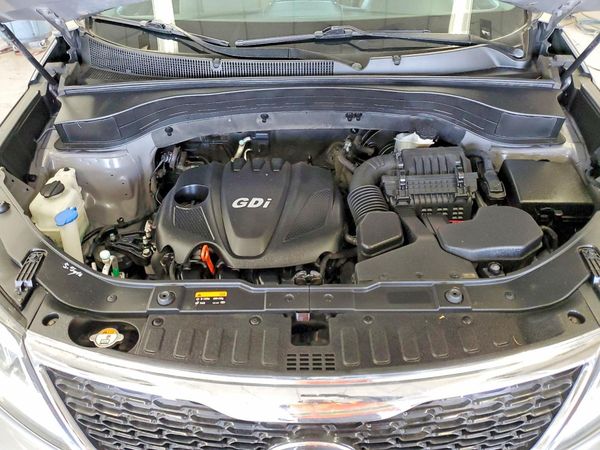 2014 KIA SORENTO Base/ LX
