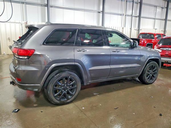 2018 JEEP GRAND CHEROKEE LAREDO 4X4