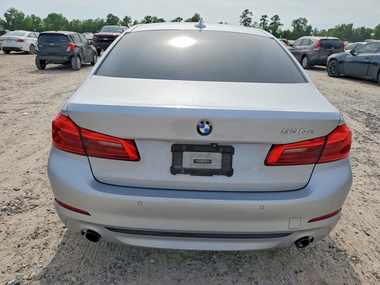 2018 BMW 530E