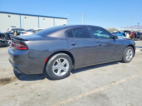 2017 DODGE CHARGER SE