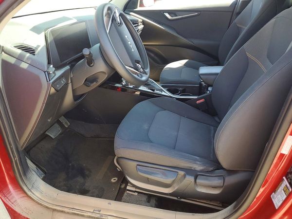2023 KIA NIRO