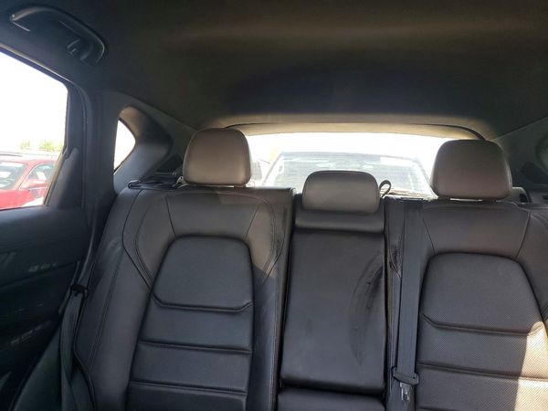 2019 MAZDA CX-5 Signature