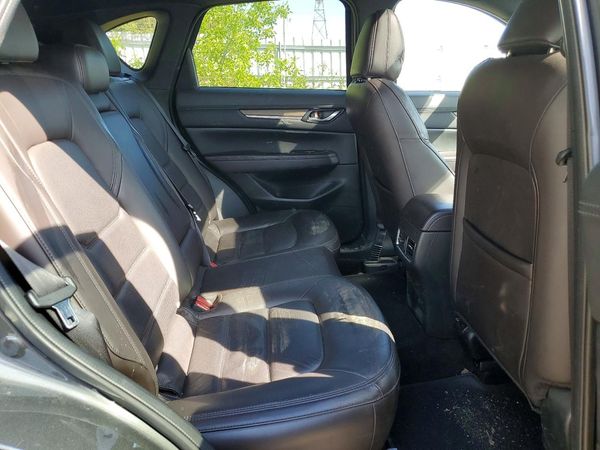 2019 MAZDA CX-5 Signature