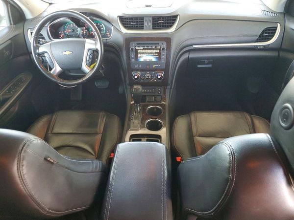 2017 CHEVROLET TRAVERSE 2LT