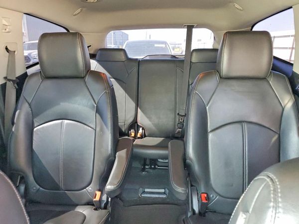 2017 CHEVROLET TRAVERSE 2LT