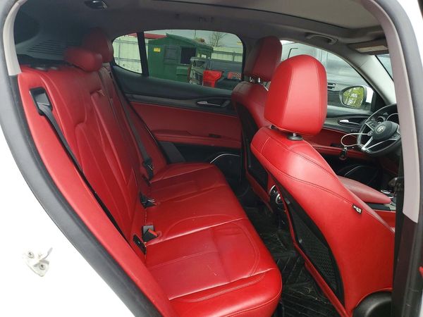 2018 ALFA ROMEO STELVIO TI AWD