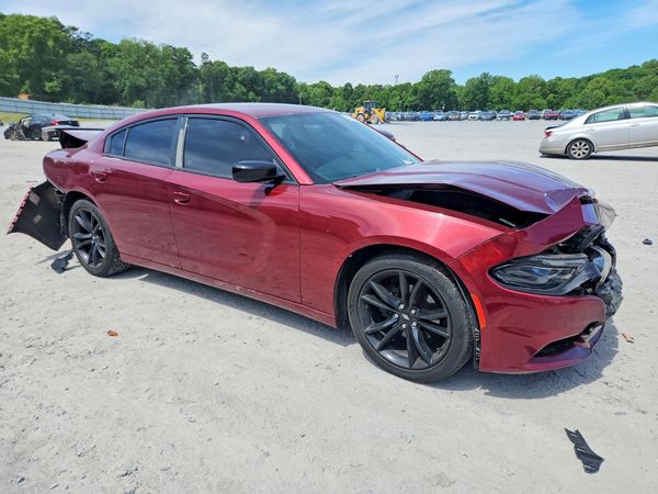 2018 DODGE CHARGER SXT