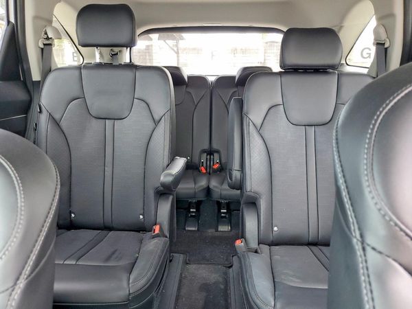 2025 KIA SORENTO EX; X-Line EX