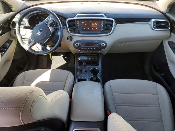 2020 KIA SORENTO L, LX, S