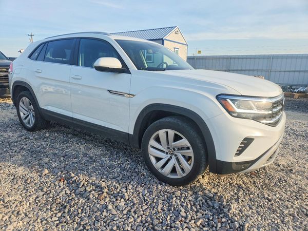 2022 VOLKSWAGEN ATLAS CROSS SPORT 4Motion SE w/ Tech — Passenger 3/4
