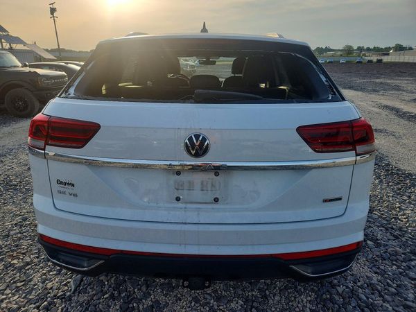 2022 VOLKSWAGEN ATLAS CROSS SPORT 4Motion SE w/ Tech — DIRR