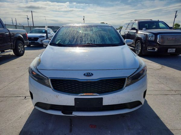 2017 KIA FORTE LX Base