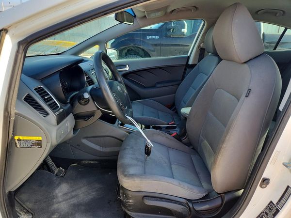 2017 KIA FORTE LX Base