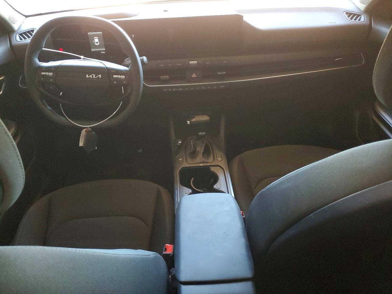 2026 KIA K4 LX, LXS