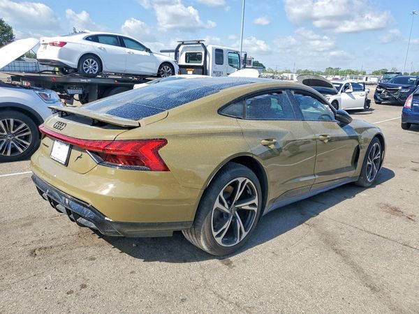 2024 AUDI E-TRON GT