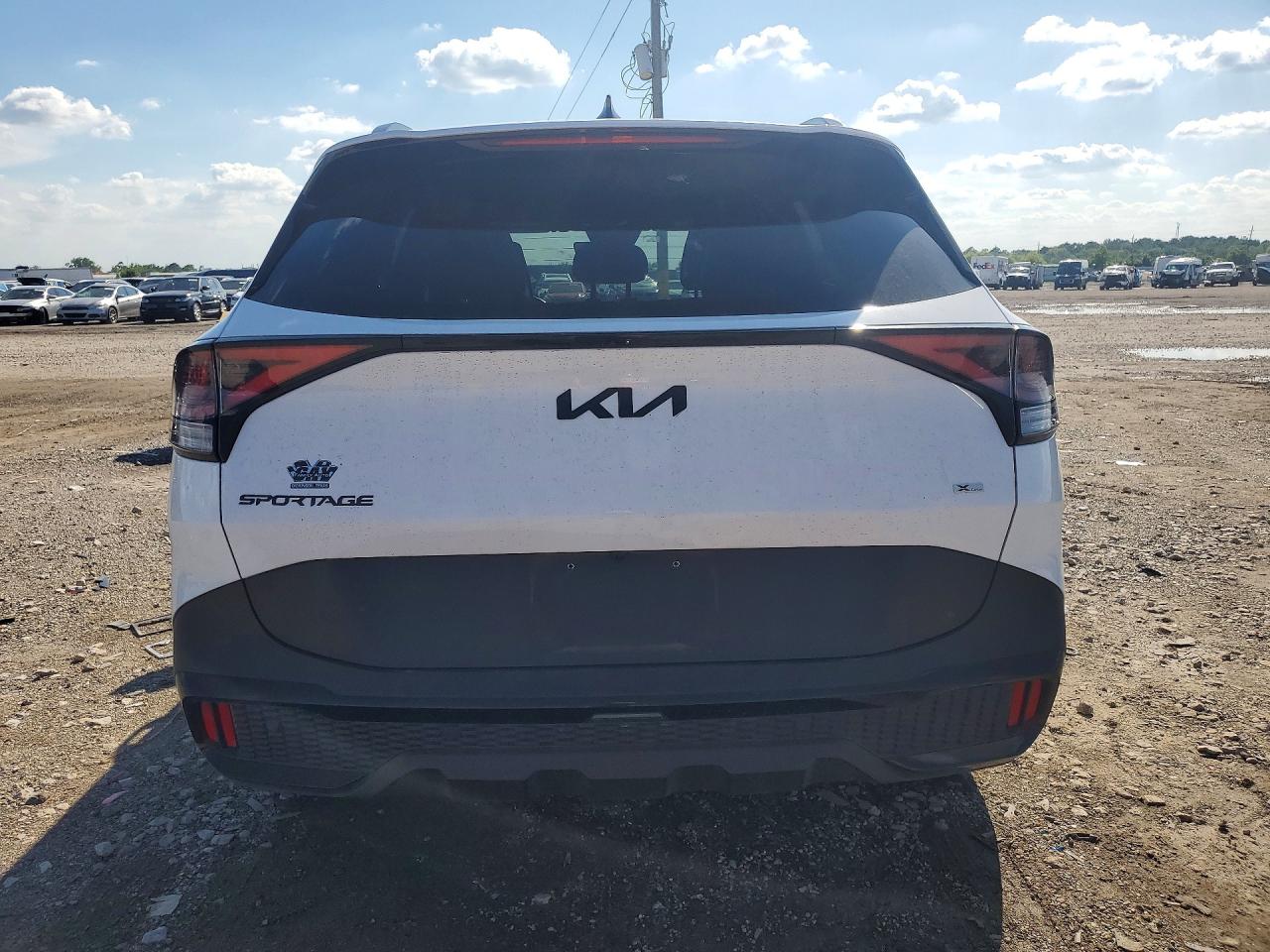 2025 KIA SPORTAGE X-LINE