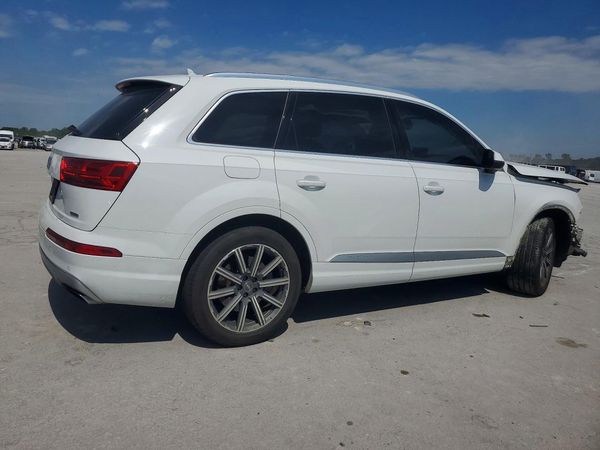 2018 AUDI Q7