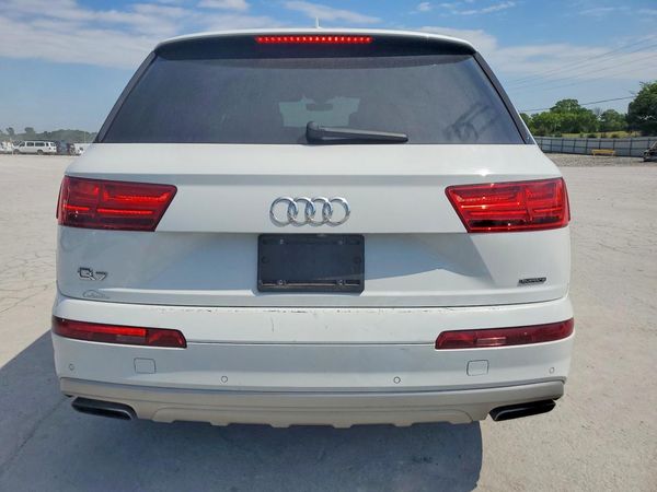 2018 AUDI Q7