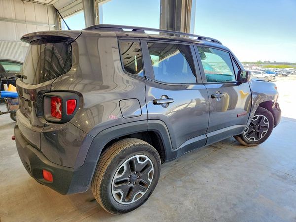 2017 JEEP RENEGADE TRAILHAWK 4X4