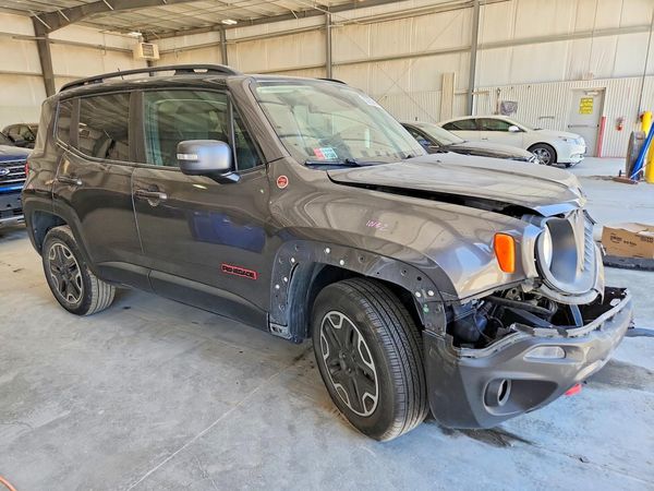 2017 JEEP RENEGADE TRAILHAWK 4X4
