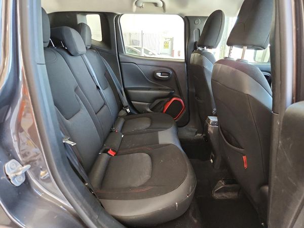 2017 JEEP RENEGADE TRAILHAWK 4X4