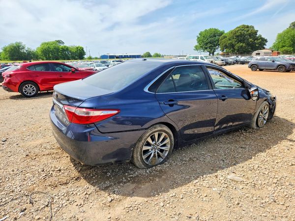 2015 TOYOTA CAMRY Hybrid