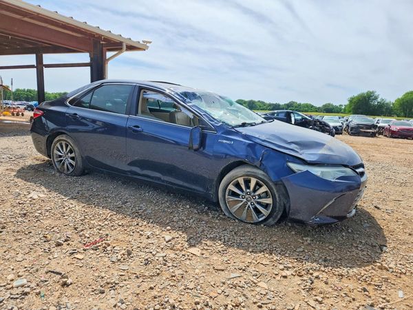 2015 TOYOTA CAMRY Hybrid
